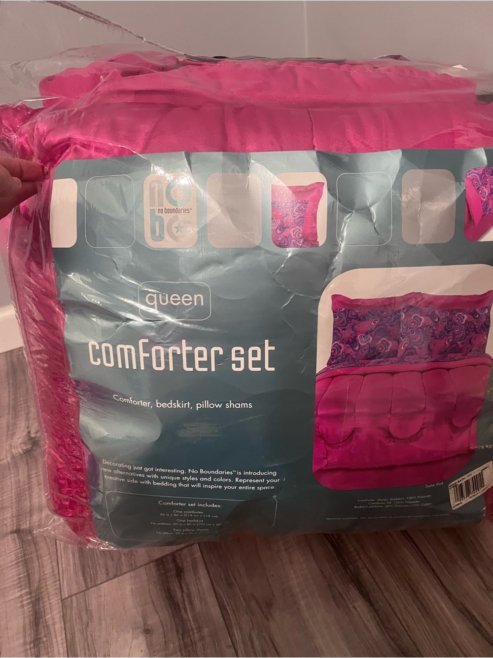 No Boundaries Hot Pink Queen Comforter Set with Shams and Bedskirt